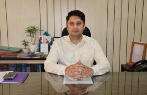 भारी बारिश से मंडी की बिजली व्यवस्था प्रभावित, विद्युत बोर्ड ने मांगा सहयोग DC Mandi