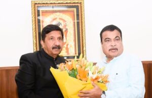 उप-मुख्यमंत्री ने नितिन गडकरी से 15 वर्षों के लिए अखिल भारतीय टैक्सी परमिट देने का आग्रह किया Deputy CM