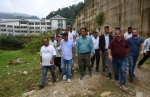 राजस्व मंत्री ने किया अटल आदर्श विद्यालय के निर्माणाधीन भवन का निरीक्षण Atal Adarsh Vidyalaya