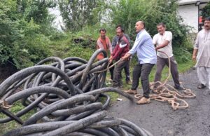 सराज विधानसभा क्षेत्र में युद्ध स्तर पर किया जा रहा पेयजल योजनाओं की बहाली का कार्य: उप-मुख्यमंत्री Restoration work