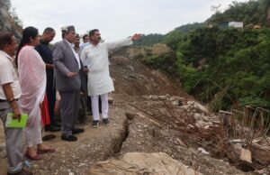 धर्मपुर दौरे पर पहुंचे स्वास्थ्य एवं परिवार कल्याण मंत्री, आपदा प्रभावित क्षेत्रों का लिया जायजा Dharampur tour