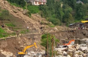 सराज के आपदा प्रभावित गांवों में राहत और बहाली कार्य युद्धस्तर पर जारी- रमेश कुमार RuralDevelopment