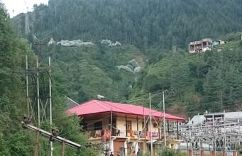 आपदा के अंधेरे में उम्मीद की रोशनी बना HPSEBL, दो दिनों में बहाल किए 1294 ट्रांसफार्मर transformers