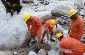 आपदा प्रभावित पियाला डेजी गांव तक पहुंचा बचाव दल, 65 लोगों को सुरक्षित निकाला- उपायुक्त Pyala Daisy village