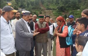 स्वास्थ्य मंत्री ने सराज के आपदा प्रभावित क्षेत्रों में राहत एवं पुनर्वास कार्यों का लिया जायजा rehabilitation work