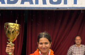 कुडो चैंपियनशिप में स्वर्ण पदक विजेता पेमा ठाकुर का विद्यालय में भव्य स्वागत Kudo Championship