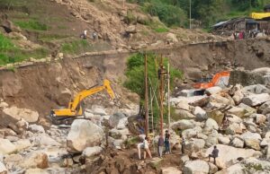 आपदा प्रभावित सराज के 107 गांवों में लौटी रोशनी… Saraj