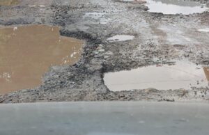 सिरमौर में सड़कों की सुध लेना भूली सरकार, खस्ताहाल में सड़के #SirmaurRoads