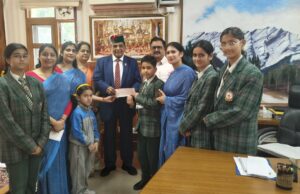 गुरुकुल इंटरनेशनल ने हिमाचल आपदा राहत कोष में एक लाख ग्यारह हज़ार रुपये का योगदान दिया himachal disaster relief fund donation