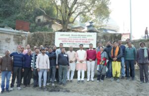 नदीय मत्स्य संपदा बढ़ाने हेतु कंडापत्तन ब्यास नदी में 88,000 और राणा खड्ड में 45,000 मछली बीज छोड़े गए River Ranching Mandi