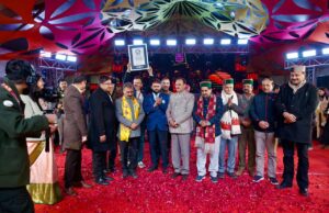 “एक ही स्थान पर सबसे अधिक हस्तनिर्मित शॉल के प्रदर्शन” का गिनीज वर्ल्ड रिकॉर्ड हिमाचल प्रदेश ने बनाया Himachal Pradesh Guinness World Record,