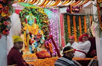 गड़खल के बाबा बालक नाथ मंदिर में अष्टमी-नवमी पर्व धूमधाम से संपन्न, हजारों श्रद्धालुओं ने लिया आशीर्वाद