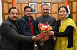 कंप्यूटर शिक्षक संघ के प्रतिनिधिमंडल ने मुख्यमंत्री से भेंट