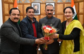 कंप्यूटर शिक्षक संघ के प्रतिनिधिमंडल ने मुख्यमंत्री से भेंट
