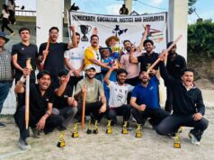 शूलिनी विश्वविद्यालय के विधि विभाग के छात्रों ने अखिल भारतीय वकील संघ कप जीता