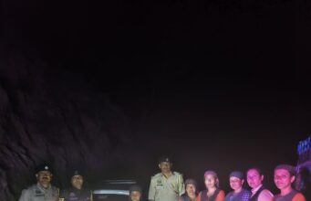 शिमला पुलिस को बड़ी सफलता: महिला मंडल की सूचना पर 84 बोतल अवैध शराब बरामद, दो तस्कर गिरफ्तार