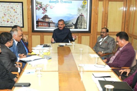 मुख्यमंत्री ने चतुर्थ श्रेणी पेंशनरों के चिकित्सा दावों और बकाया का चार दिन के भीतर भुगतान करने के निर्देश दिए