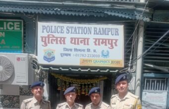 शिमला पुलिस को बड़ी सफलता: लोहे के 70 पोल चोरी करने वाले दो आरोपी गिरफ्तार