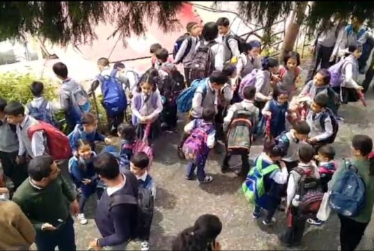 शिमला के कई स्कूलों को बम उड़ाने की धमकी, अभिभावकों में दहशत