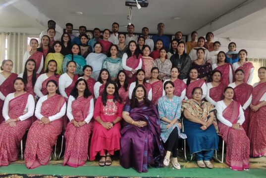 “जिज्ञासा, चिंतन और ज्ञान का संगम : गुरुकुल इंटरनेशनल स्कूल में ‘थ्योरी ऑफ नॉलेज’ पर सफल सीबीएसई प्रशिक्षण कार्यक्रम आयोजित”