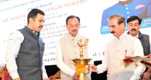 भविष्य की चुनौतियों से निपटने के लिए लोक निर्माण विभाग सशक्त और तकनीक आधारित कार्य प्रणाली अपनाएः मुख्यमंत्री