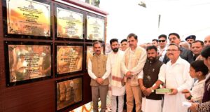 मुख्यमंत्री ने नेरी कलां में 90.66 करोड़ रुपये की 12 विकास परियोजनाओं के उद्घाटन एवं शिलान्यास किए