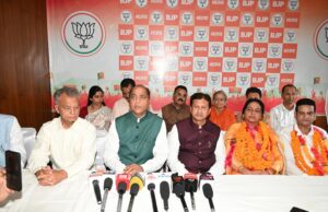 मंडी नगर निगम में तीसरी बार भाजपा के महापौर और उप महापौर बनना कार्यकर्ताओं की जीत : जयराम ठाकुर