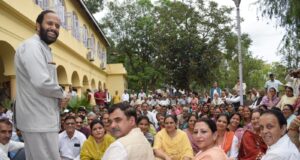 आमजन तक विकास के लाभ पहुंचाने के लिए योजनाओं को समय पर करे पूर्ण- संजय अवस्थी