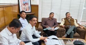 मॉनसून की तैयारियों को लेकर समीक्षा बैठक आयोजित