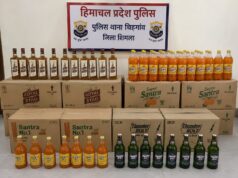 अवैध शराब के खिलाफ पुलिस की बड़ी कार्रवाई, चिड़गांव से 132 बोतलें बरामद, एक गिरफ्तार