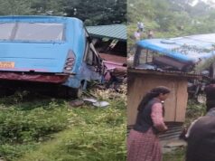 एचआरटीसी की बस खोलीघाट–रामपुर मार्ग पर खराहण, गर टोलू के समीप हुई दुर्घटना ग्रस्त