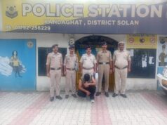 धर्मपुर पुलिस ने बस से 22 ग्राम चिट्टा के साथ युवक को गिरफ्तार किया