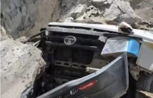हिमाचल प्रदेश: लाहौल-स्पीति में भीषण भूस्खलन, टैक्सी मलबे में दबी, 13 लोगों की मौत