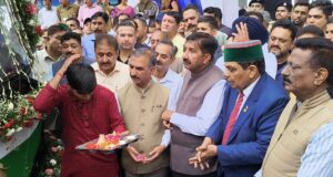 हिमबस प्लस कार्ड से लाभान्वित होंगे सभी श्रेणियों के यात्रीः मुकेश अग्निहोत्री