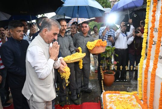 मुख्यमंत्री ने डॉ. परमार की 120वीं जयंती के अवसर पर श्रद्धांजलि दी