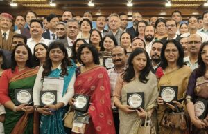 गुरुकुल इंटरनेशनल सीनियर सेकेंडरी स्कूल सोलन की प्रधानाचार्या को एक्सीलेंस अवार्ड–2026 से सम्मानित किया गया