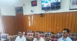 तकनीकी शिक्षा मंत्री ने आईआईटी दिल्ली के शैक्षणिक भ्रमण पर गए विद्यार्थियों से संवाद किया