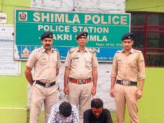 झाकड़ी में पुलिस का छापा: किराए के कमरे से 8.5 ग्राम हेरोइन बरामद, दो तस्कर गिरफ्तार