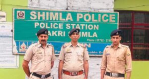 झाकड़ी में पुलिस का छापा: किराए के कमरे से 8.5 ग्राम हेरोइन बरामद, दो तस्कर गिरफ्तार