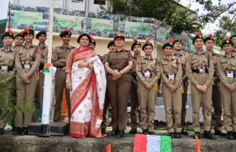 तिरंगे की शान, देशभक्ति का उत्साह: गुरुकुल में गूँजा स्वतंत्रता का जयघोष