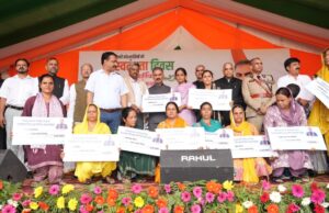मुख्यमंत्री ने 4,967 लाभार्थियों को 20.61 करोड़ रुपये से अधिक की वित्तीय सहायता वितरित की