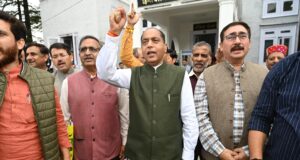 मुख्यमंत्री ने नौकरी देने से खड़े किए हाथ, क्यों दी थी पाँच लाख नौकरी की गारंटी : जयराम ठाकुर