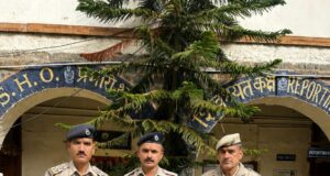 सोशल मीडिया पर भ्रामक जानकारी प्रसारित करने के मामले में कार्रवाई