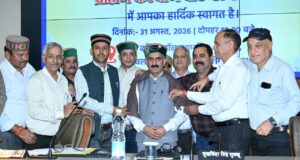 संस्कृत महाविद्यालयों में कर्मकांड पुरोहित कोर्स की कक्षाएं आरम्भ करने पर विचारः मुख्यमंत्री