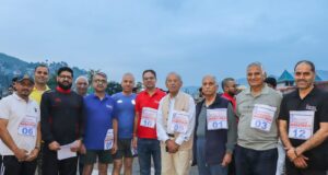 शूलिनी विवि ने मैराथन के साथ टीचर्स डे मनाया