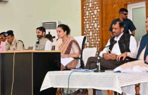 बढ़ते सड़क हादसों को रोकने के लिए जागरूकता अभियान में आधुनिक तकनीक का करें प्रभावी उपयोग : कंगना रनौत