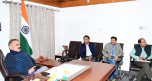 सीबीएसई स्कूलों के ड्रेस कोड, यूनिफॉर्म और भवनों के लिए विशिष्ट रंग योजना शीघ्र होगी निर्धारितः मुख्यमंत्री