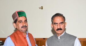 मुख्यमंत्री से मधुमक्खी पालकों के प्रतिनिधिमंडल ने भेंट की