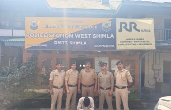 शटरिंग प्लेट चोरी मामले में आरोपी गिरफ्तार, 95 प्लेटें बरामद