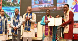 राष्ट्रपति और राज्यपाल ने एम्स बिलासपुर के प्रथम स्नातक बैच को प्रदान की उपाधियां